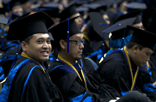 Bunga Wisuda Universitas Prasetiya Mulya