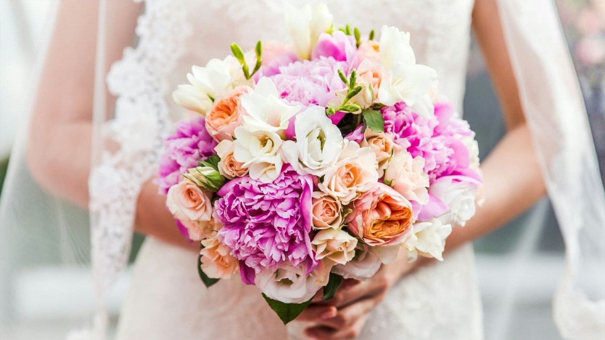 Rekomendasi Ucapan Pernikahan di Buket Bunga - The Million Bloom®