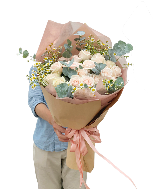 Lovely In Pink buket bunga wisuda, anniversary, pernikahan, hari ibu. pengiriman cepat seluruh Indonesia - Million Bloom